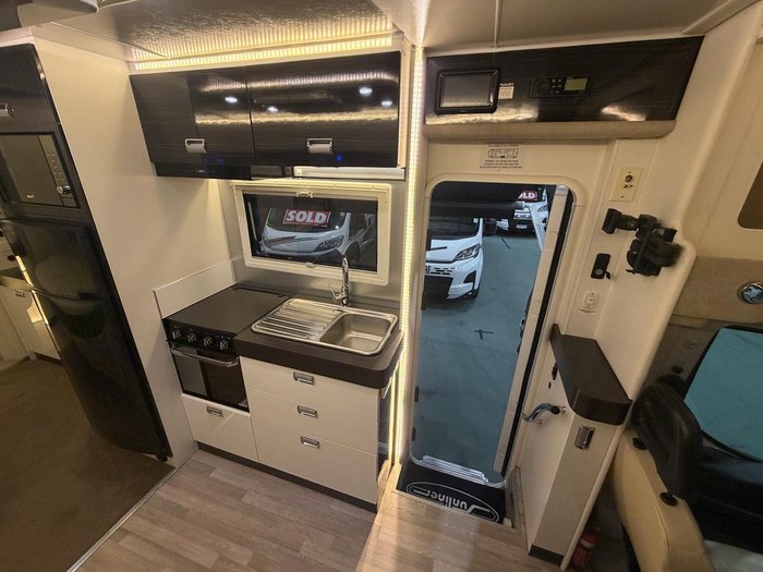 2017 Sunliner Navian