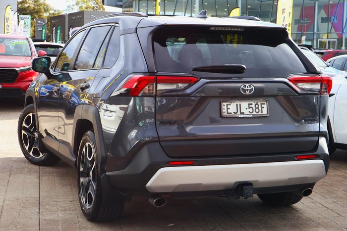2020 Toyota RAV4 Edge