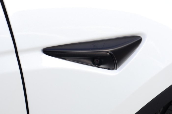 2022 Tesla Model Y Rear-Wheel Drive