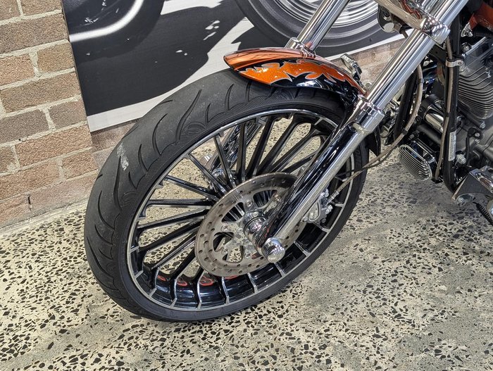 2014 Harley-Davidson CVO Breakout (FXSBSE) CVO Orange
