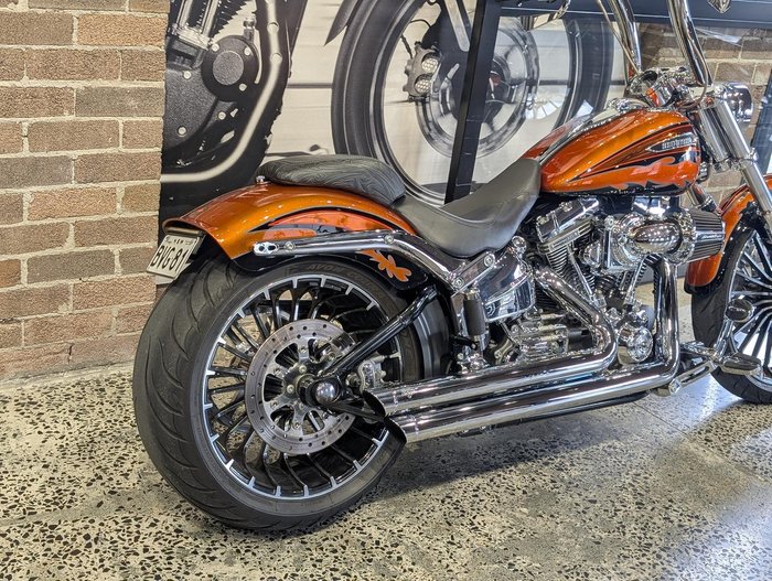 2014 Harley-Davidson CVO Breakout (FXSBSE) CVO Orange