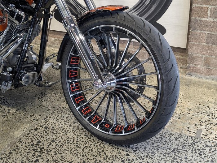 2014 Harley-Davidson CVO Breakout (FXSBSE) CVO Orange