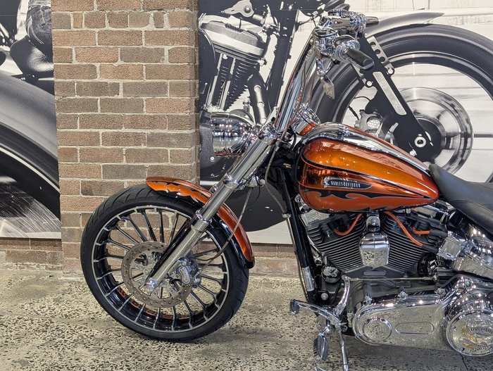 2014 Harley-Davidson CVO Breakout (FXSBSE) CVO Orange