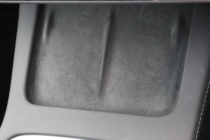 2023 Tesla Model Y Rear-Wheel Drive