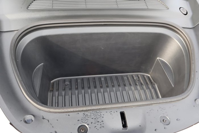 2023 Tesla Model Y Rear-Wheel Drive
