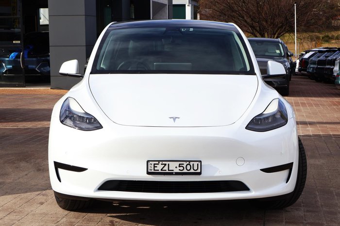2023 Tesla Model Y Rear-Wheel Drive