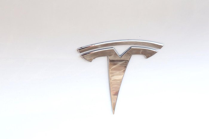 2023 Tesla Model Y Rear-Wheel Drive