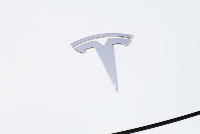 2023 Tesla Model Y Rear-Wheel Drive