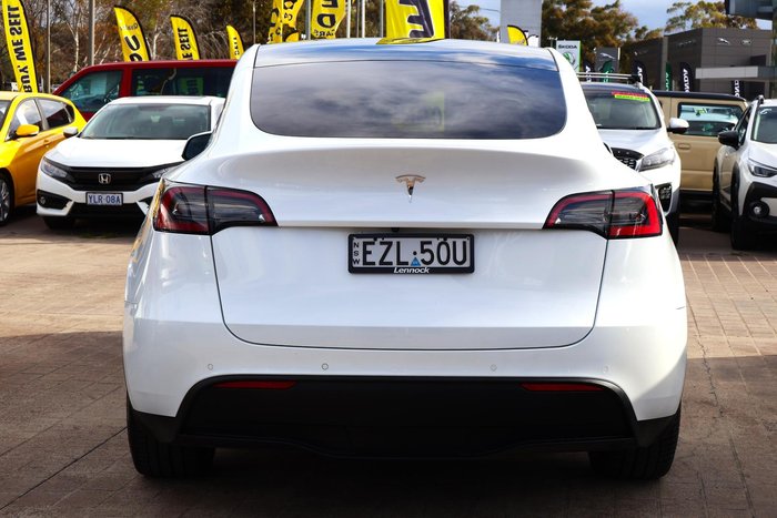 2023 Tesla Model Y Rear-Wheel Drive