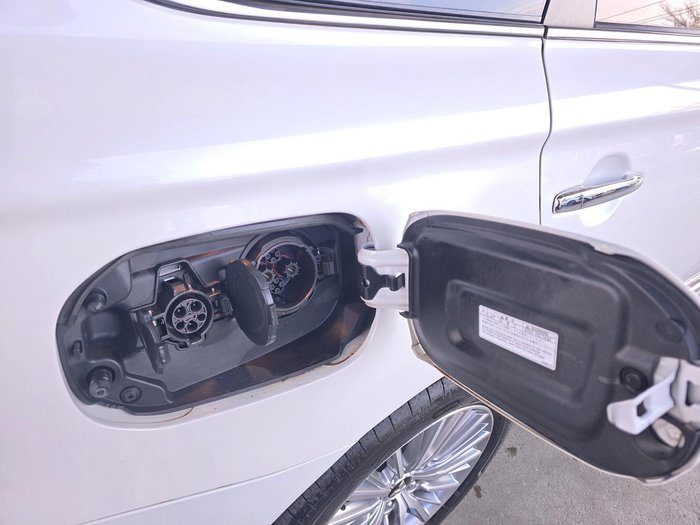2019 Mitsubishi Outlander PHEV Exceed