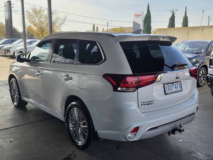 2019 Mitsubishi Outlander PHEV Exceed