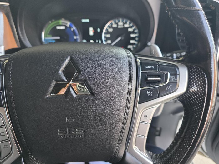 2019 Mitsubishi Outlander PHEV Exceed