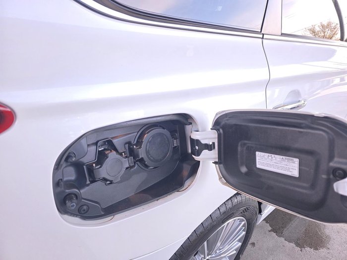 2019 Mitsubishi Outlander PHEV Exceed