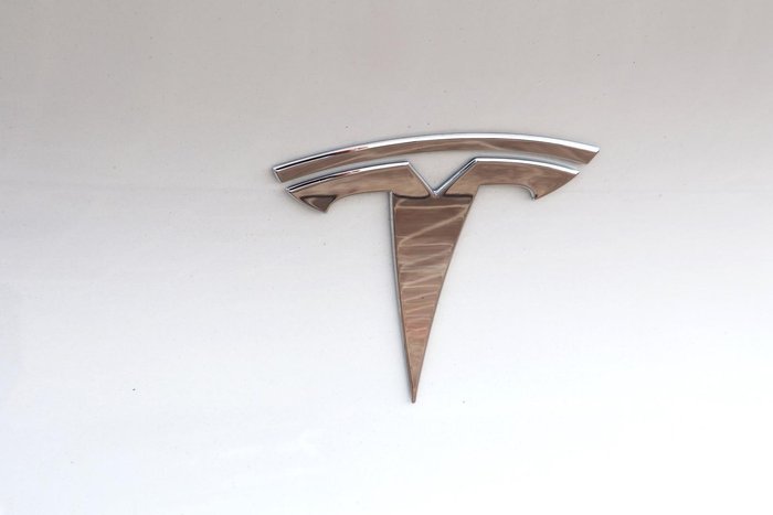 2022 Tesla Model Y Rear-Wheel Drive