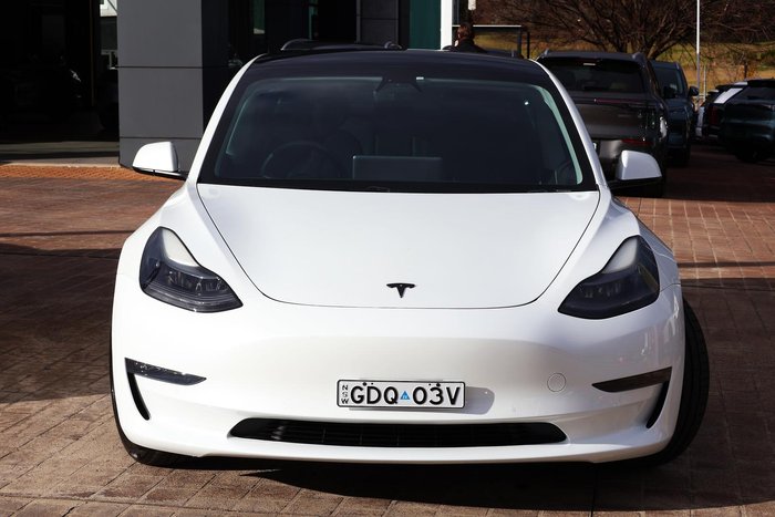 2020 Tesla Model 3 Long Range