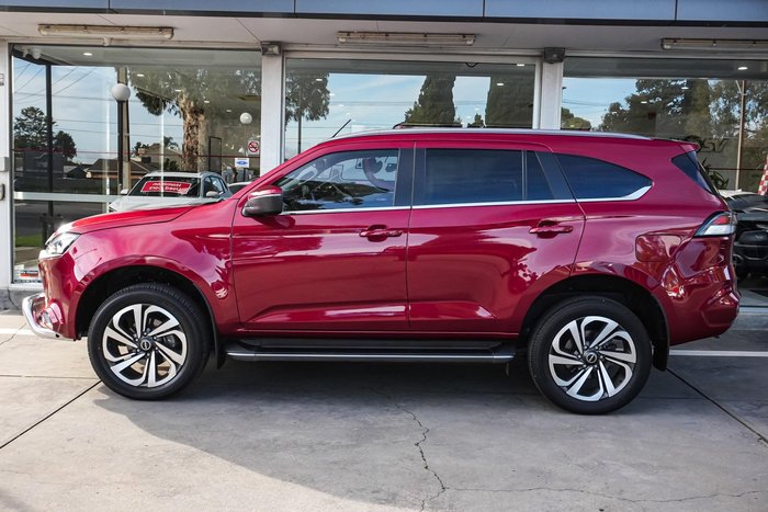 2022 Isuzu MU-X LS-T