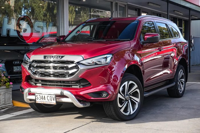 2022 Isuzu MU-X LS-T