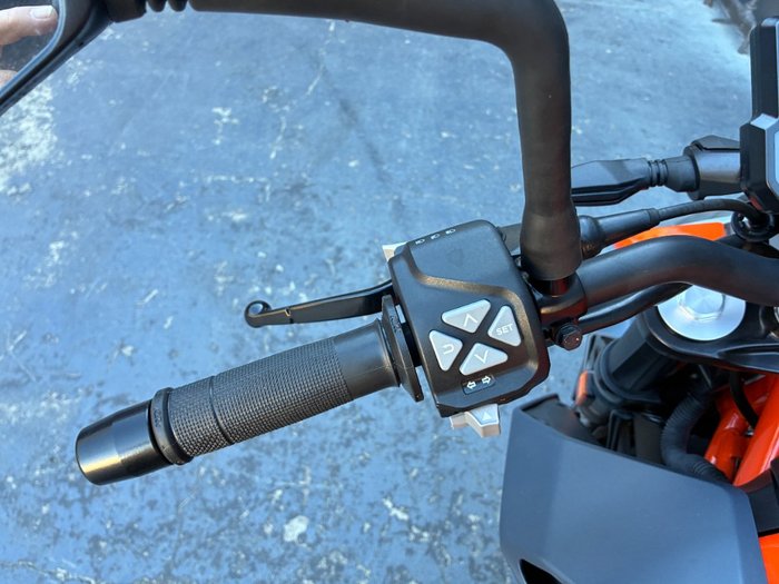 2023 Ktm 390 DUKE ORANGE