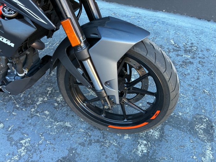 2023 Ktm 390 DUKE ORANGE