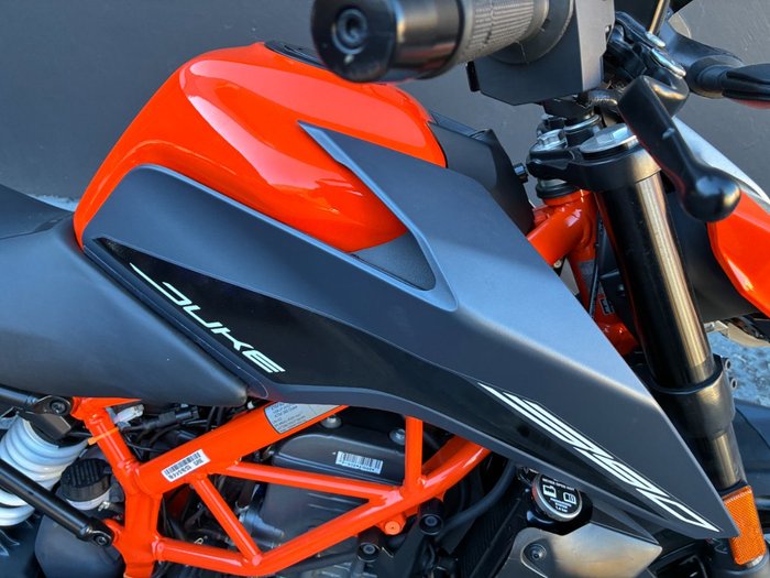 2023 Ktm 390 DUKE ORANGE