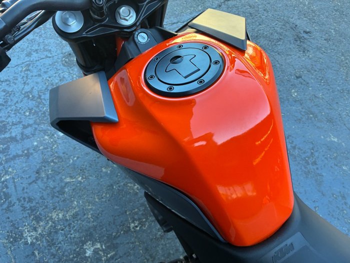 2023 Ktm 390 DUKE ORANGE