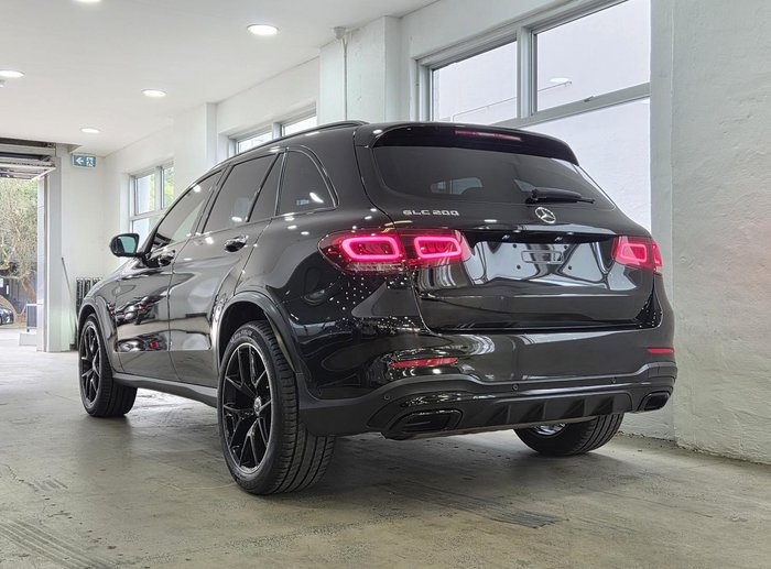2022 Mercedes-Benz GLC-Class GLC200