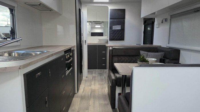 2026 Essential Caravans Ranger 210Rd 21'