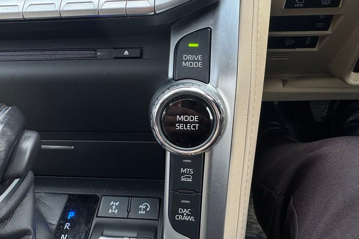 2023 Toyota Landcruiser Sahara