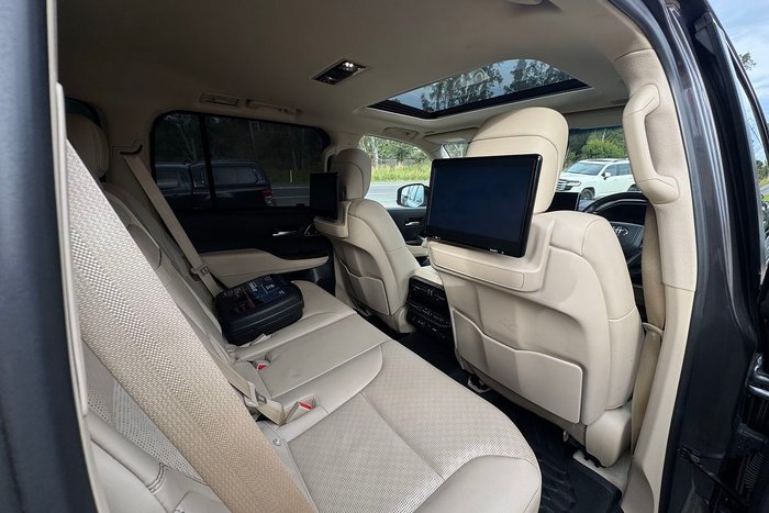 2023 Toyota Landcruiser Sahara