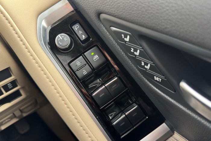 2023 Toyota Landcruiser Sahara