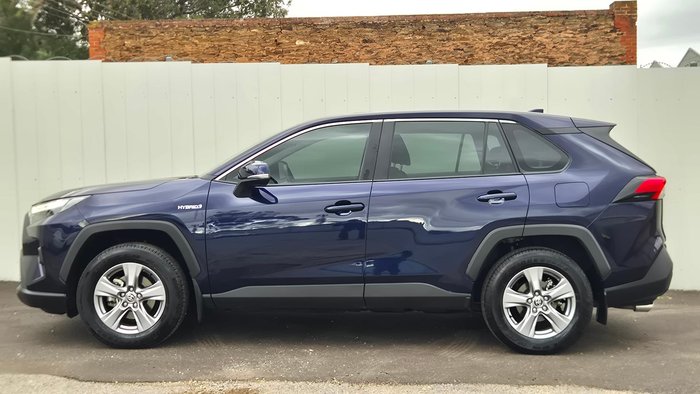 2022 Toyota RAV4 GX