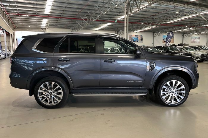 2022 Ford Everest Platinum