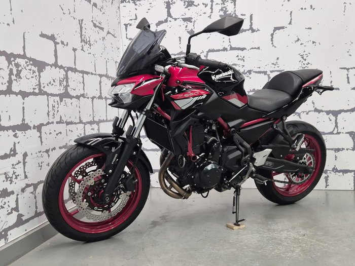 2024 Kawasaki Z650L (LAMS) Z Red