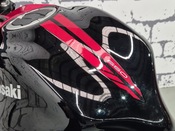 2024 Kawasaki Z650L (LAMS) Z Red