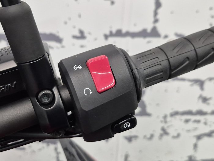 2024 Kawasaki Z650L (LAMS) Z Red