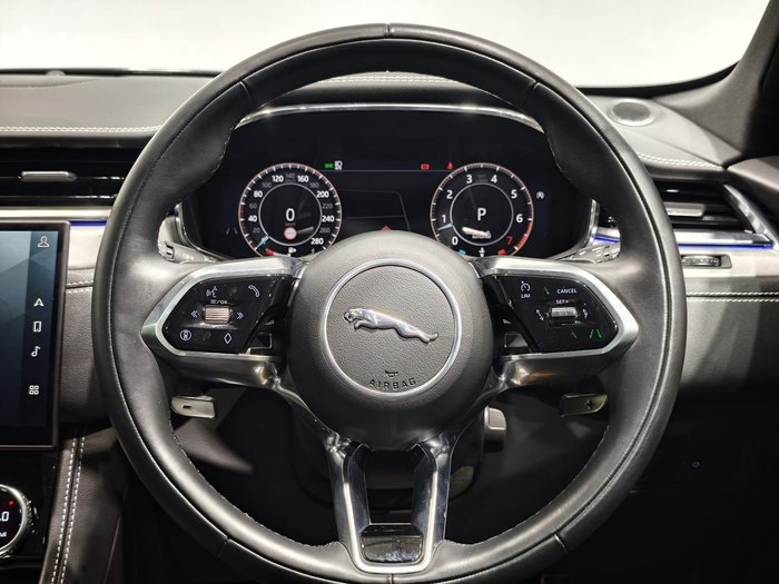 2024 Jaguar F-PACE P250 R-Dynamic SE