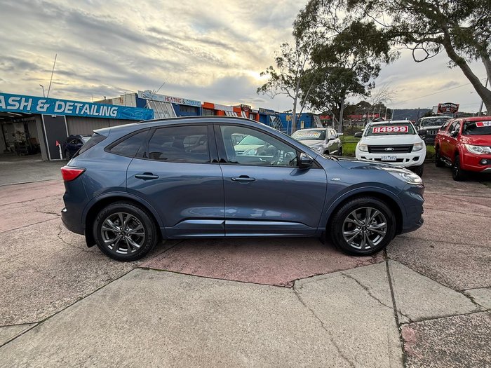 2021 Ford Escape ST-Line