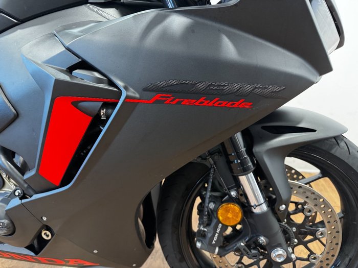 2017 Honda CBR1000RR (FIREBLADE) ABS Black