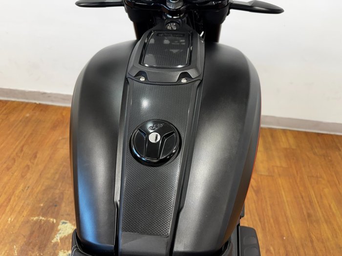 2021 Indian FTR 1200 Black