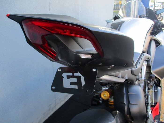 2023 DUCATI PANIGALE V4 SP2 ANNIVERSARIO BLACK/SILVER