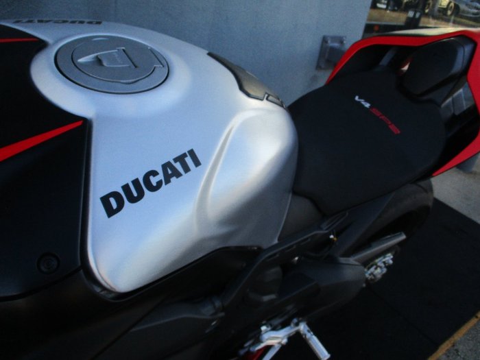 2023 DUCATI PANIGALE V4 SP2 ANNIVERSARIO BLACK/SILVER