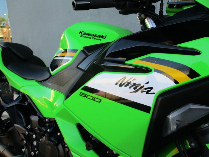2025 Kawasaki NINJA 500 SE (LAMS) GREEN/KRT
