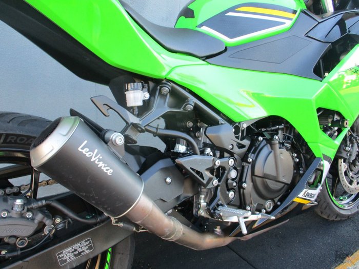 2025 Kawasaki NINJA 500 SE (LAMS) GREEN/KRT