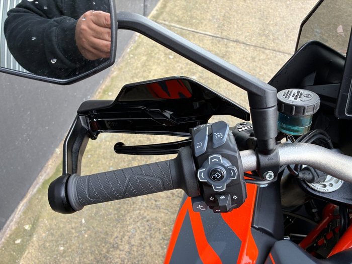 2022 Ktm 1290 SUPER DUKE GT ORANGE