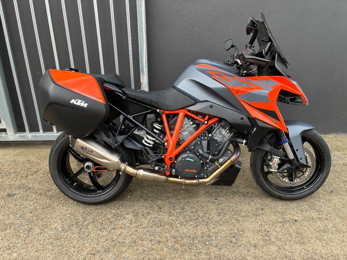 Ktm 1290 SUPER DUKE GT