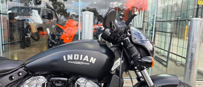 2021 Indian SCOUT BOBBER BLACK SMOKE