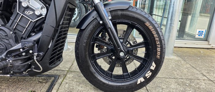 2021 Indian SCOUT BOBBER BLACK SMOKE