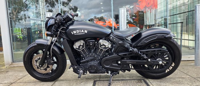 2021 Indian SCOUT BOBBER BLACK SMOKE