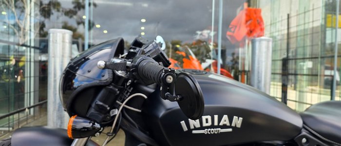 2021 Indian SCOUT BOBBER BLACK SMOKE