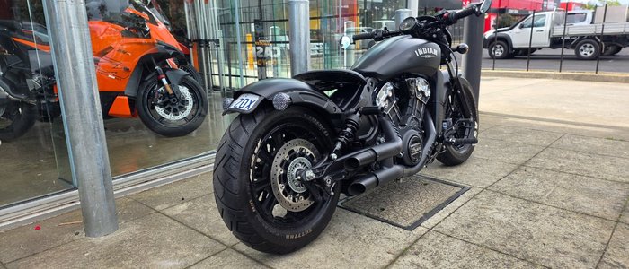 2021 Indian SCOUT BOBBER BLACK SMOKE
